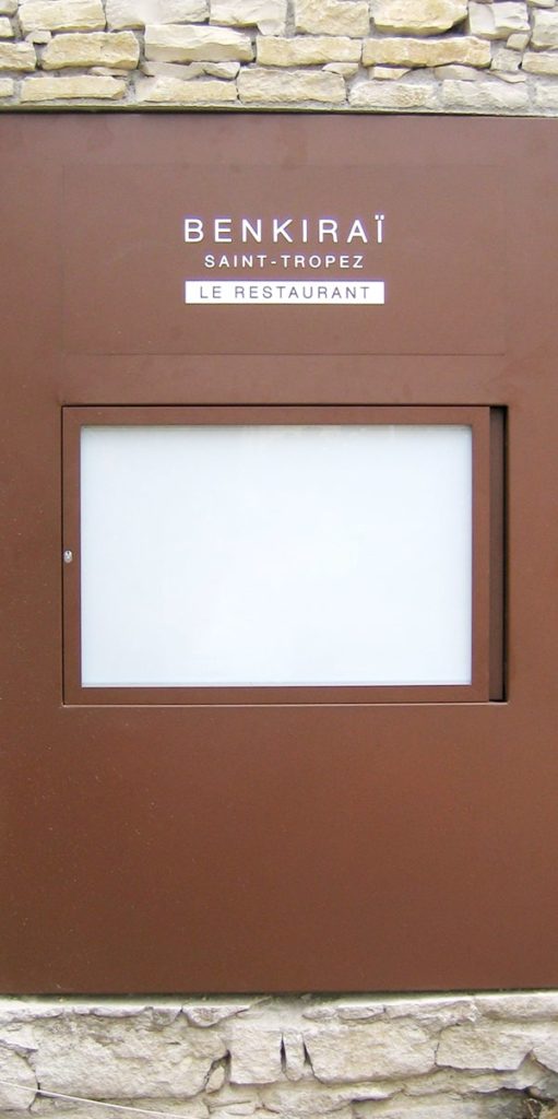 Vitrine aluminium sur-mesure